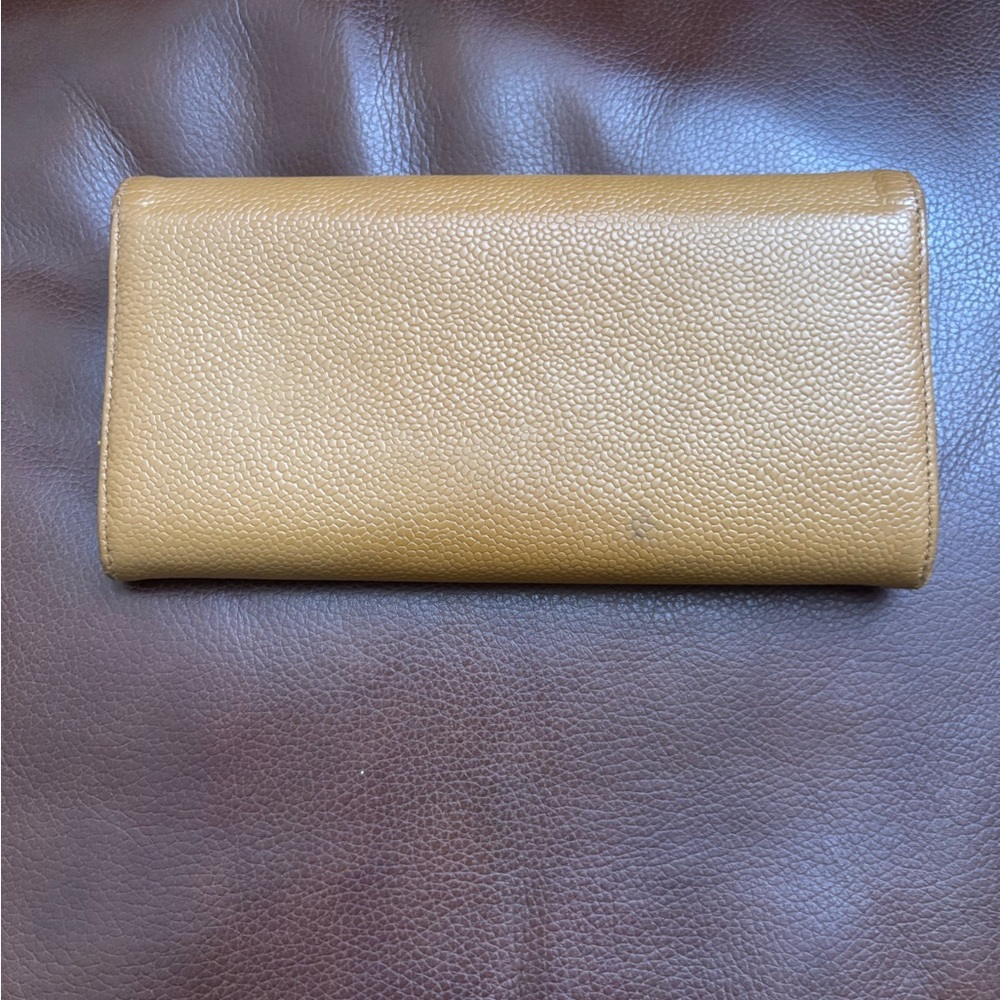 CHANEL Gold color Caviar Leather Long Wallet with CC Logo - Picture 2 of 10